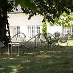 Luxus Mit Grossem Pool Alleinlage Naehe Graz