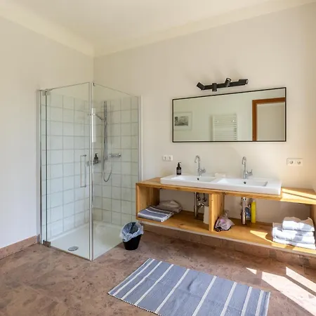 Willa Luxus Mit Grossem Pool Alleinlage Naehe Graz *