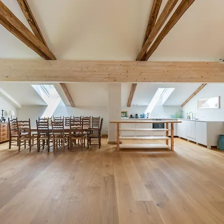 Willa Luxus Mit Grossem Pool Alleinlage Naehe Graz