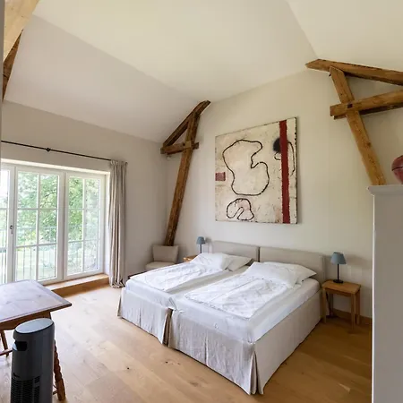 Willa Luxus Mit Grossem Pool Alleinlage Naehe Graz