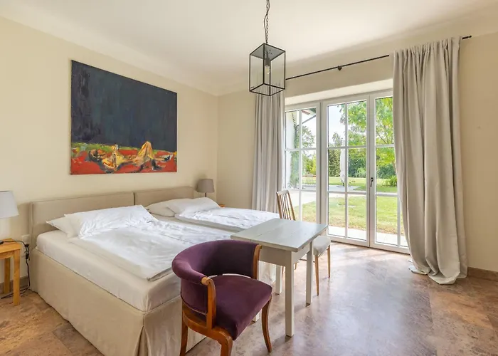 Villa Luxus Mit Grossem Pool Alleinlage Naehe Graz *